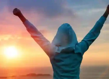 Creating a Vision Board for Personal Growth with Life Coaching