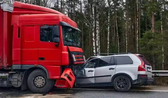 Truck Accident Lawyers and the Battle Against Driver Fatigue