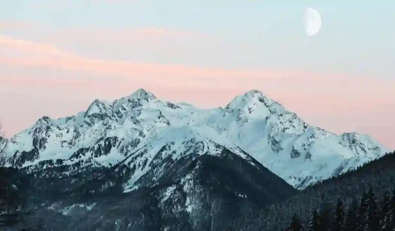 Mountain Puns – Climb into Hilarious Jokes That Rock the Peak